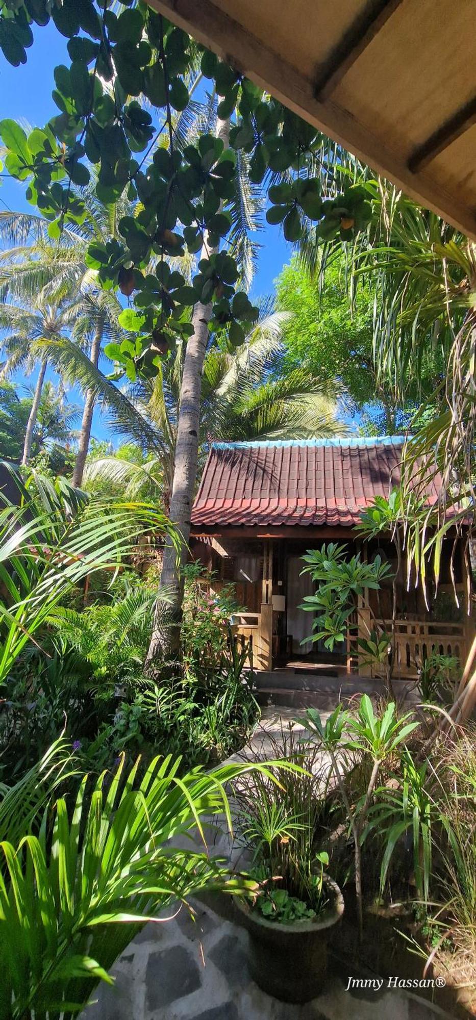 Villas Light House - Eco-Traditional Joglo غيلي تراوانغان المظهر الخارجي الصورة